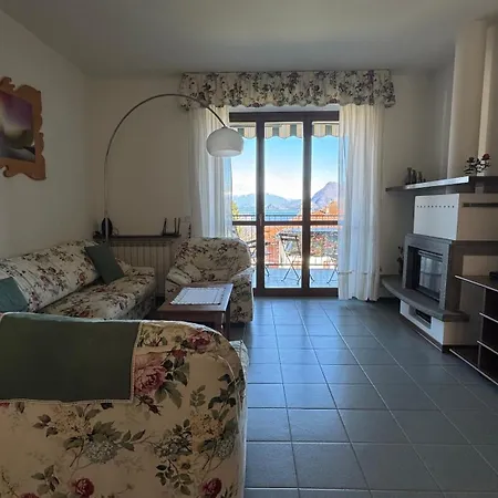 Casa Clivia - 3 Bedroom With View Apartman Stresa