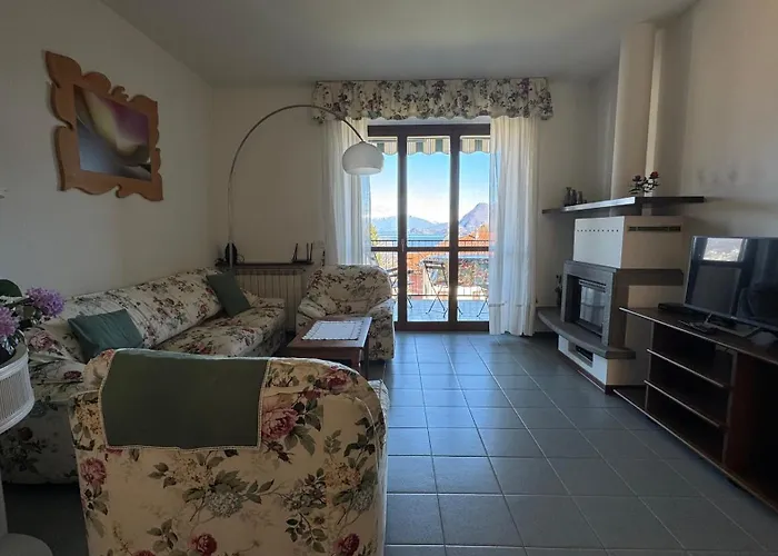 Casa Clivia - 3 Bedroom With View Apartman Stresa