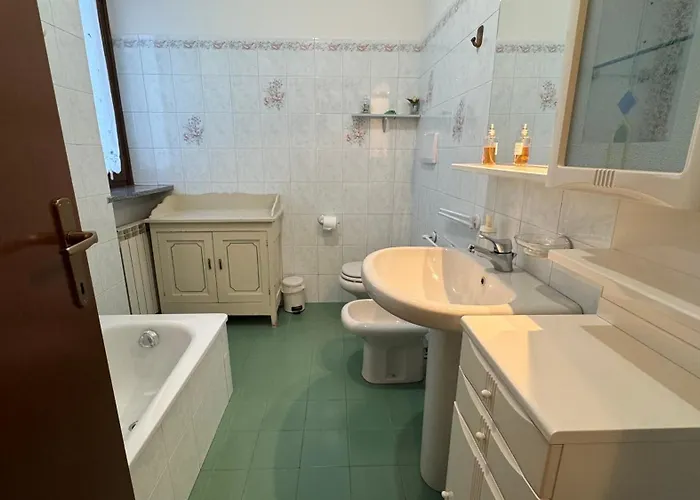 Apartman Casa Clivia - 3 Bedroom With View *