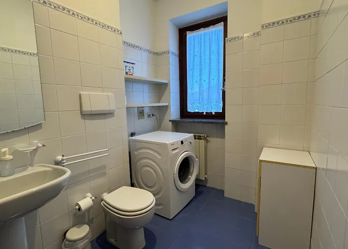 Casa Clivia - 3 Bedroom With View Stresa