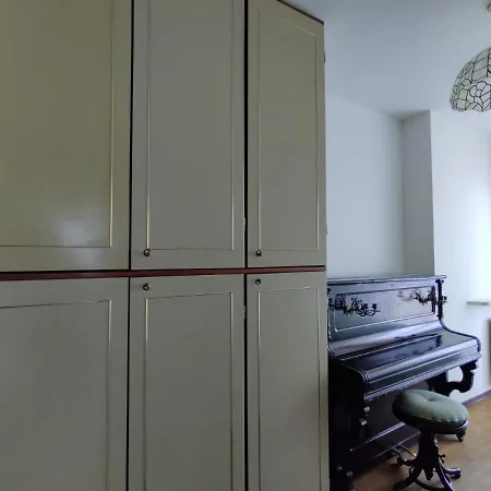 Casa Clivia - 3 Bedroom With View Апартаменти Стреза