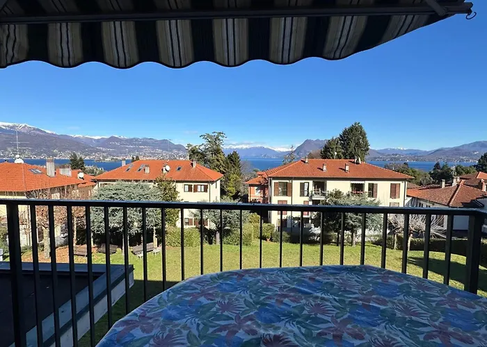 Casa Clivia - 3 Bedroom With View Апартаменти